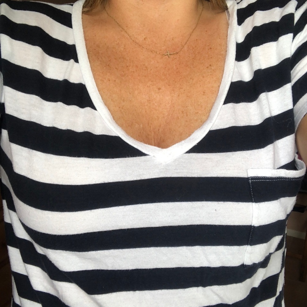A&F navy&white striped tee